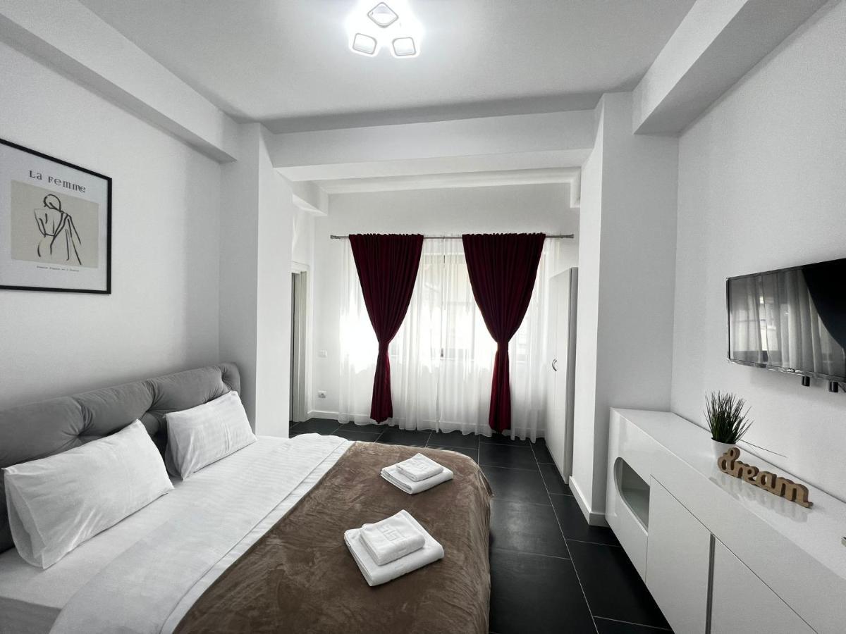 Cozy Aparthotel - Central City Suceava Bagian luar foto
