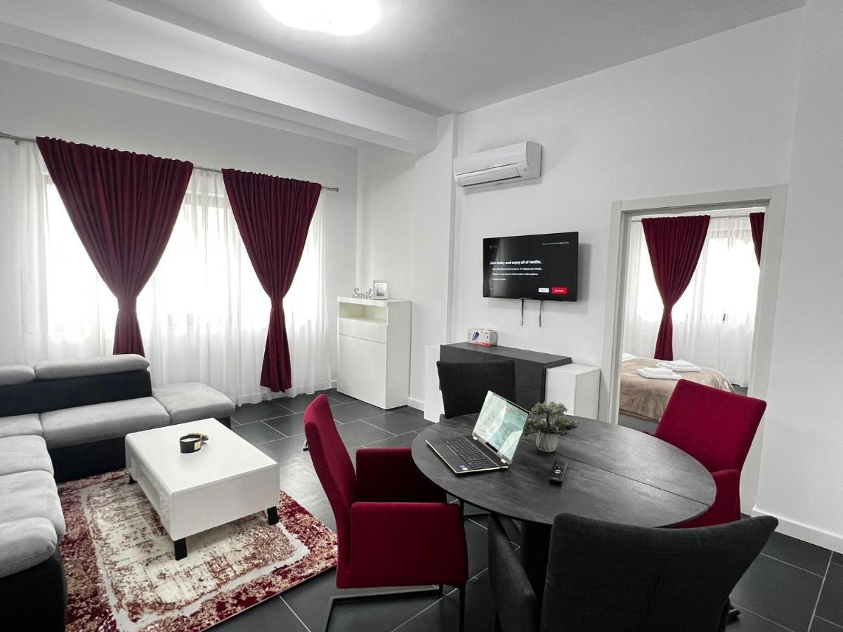 Cozy Aparthotel - Central City Suceava Bagian luar foto