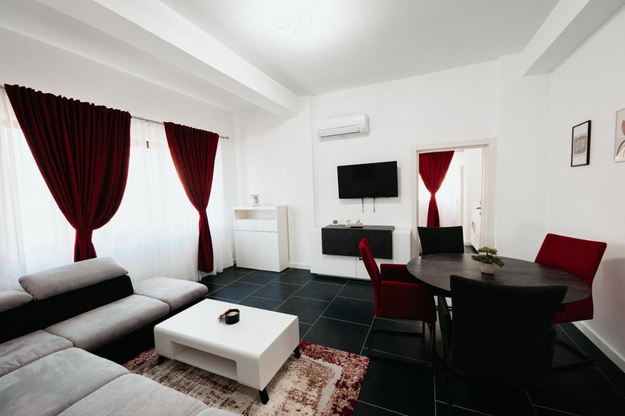 Cozy Aparthotel - Central City Suceava Bagian luar foto