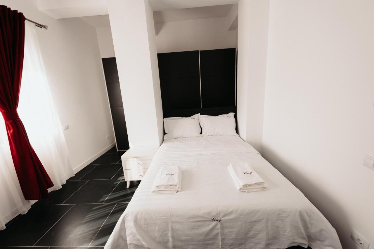 Cozy Aparthotel - Central City Suceava Bagian luar foto